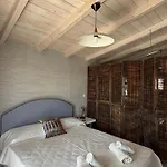 Katrin's Penthouse & Katrin's Apartment-alepou Corfu *